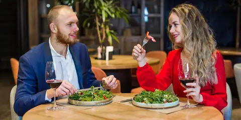 Dating for Dinner? Understanding the “Foodie Call” Trend